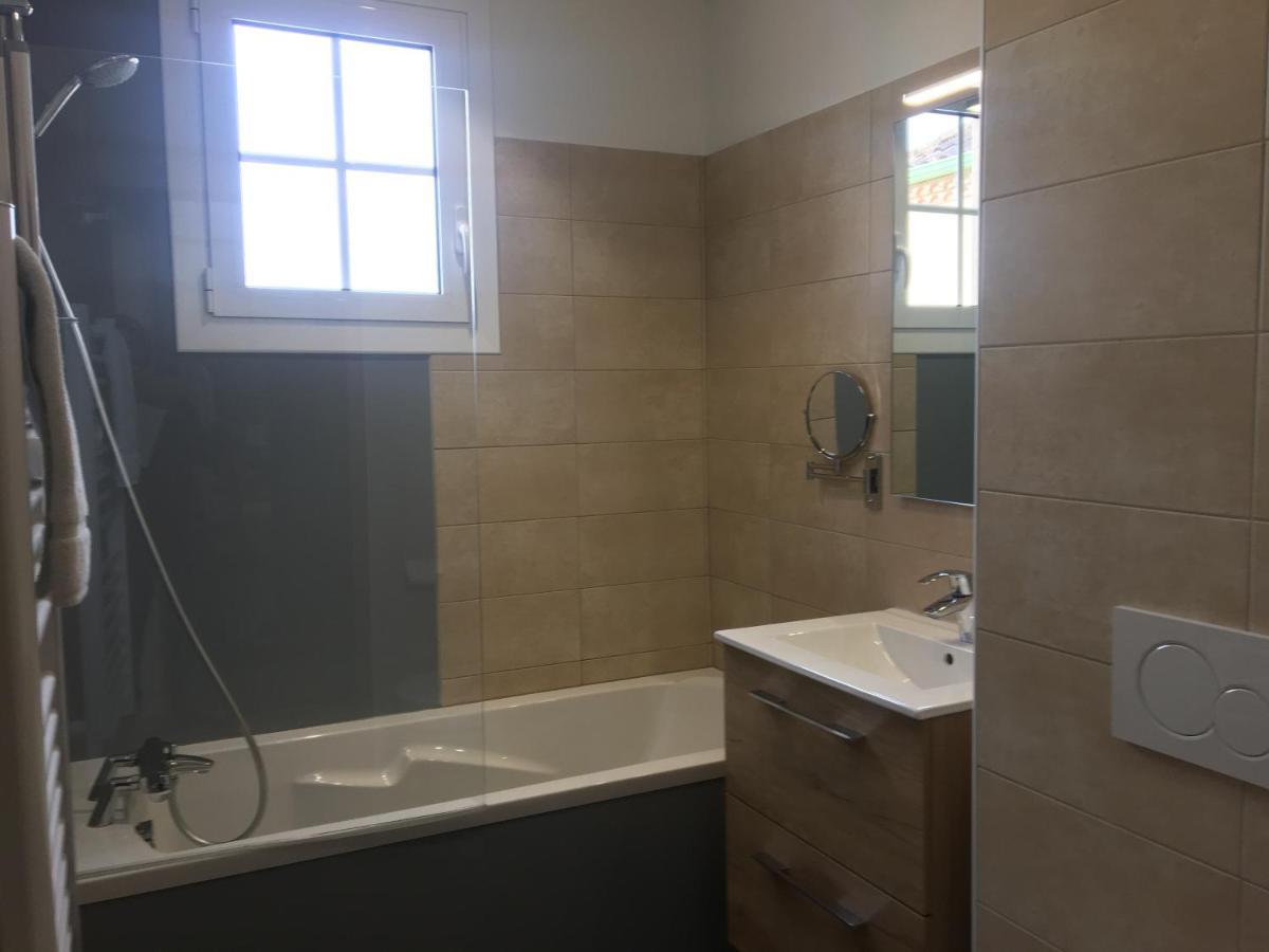 Logis Hotel Restaurant Spa Les Balcons De L'Esperance Limeuil エクステリア 写真