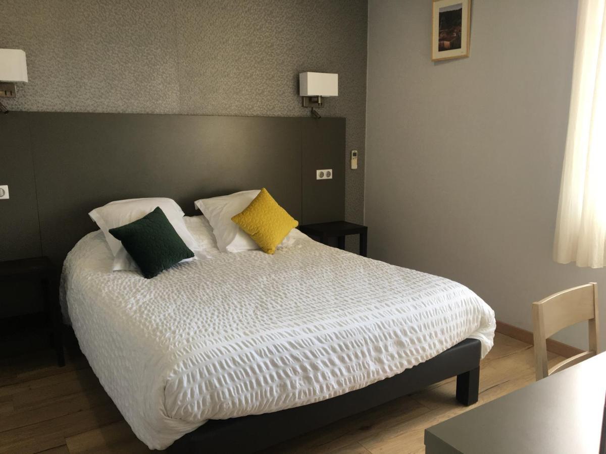 Logis Hotel Restaurant Spa Les Balcons De L'Esperance Limeuil エクステリア 写真