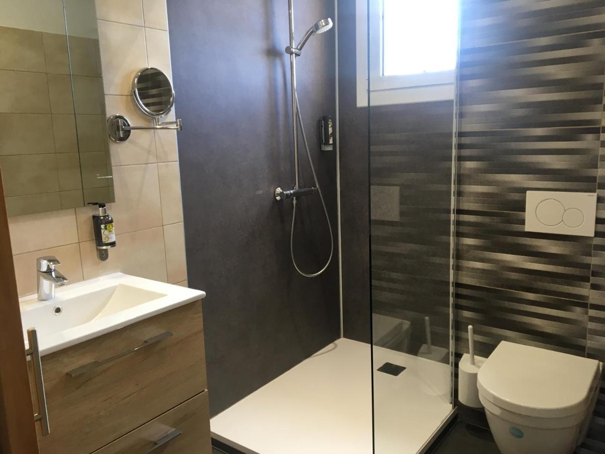 Logis Hotel Restaurant Spa Les Balcons De L'Esperance Limeuil エクステリア 写真
