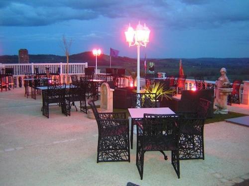 Logis Hotel Restaurant Spa Les Balcons De L'Esperance Limeuil エクステリア 写真